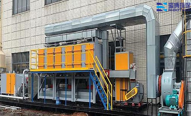 ���ڏU������O�������Gɫ���I(y��)